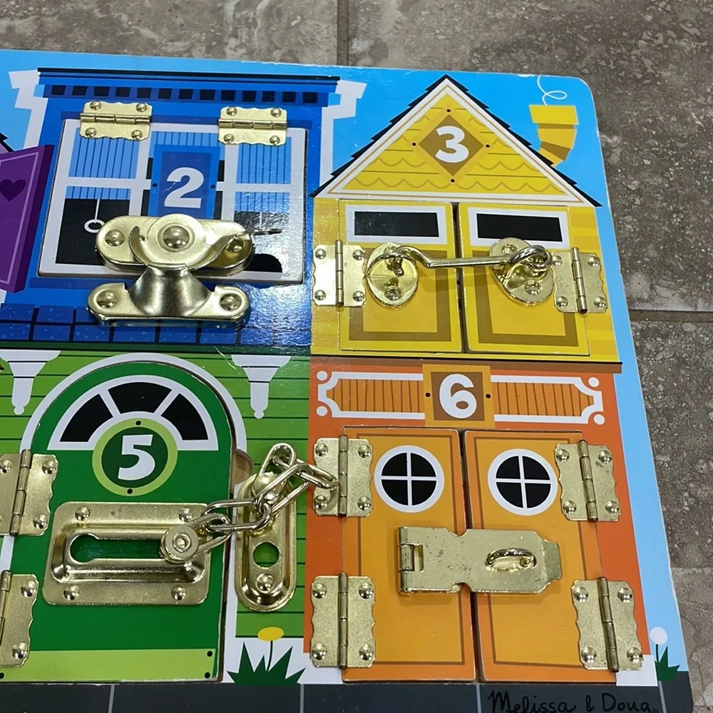 Melissa & Doug Wooden Latches‎ Board Sensory Activity Toy For Kids